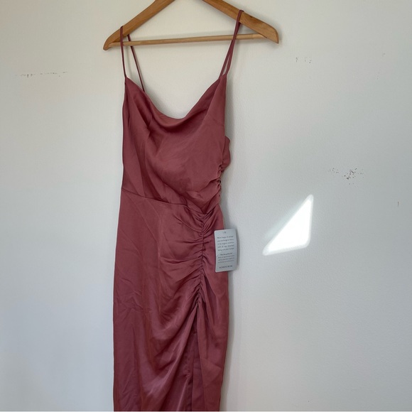 ASTR The Label Rose Midi Slip Dress - Picture 4 of 10